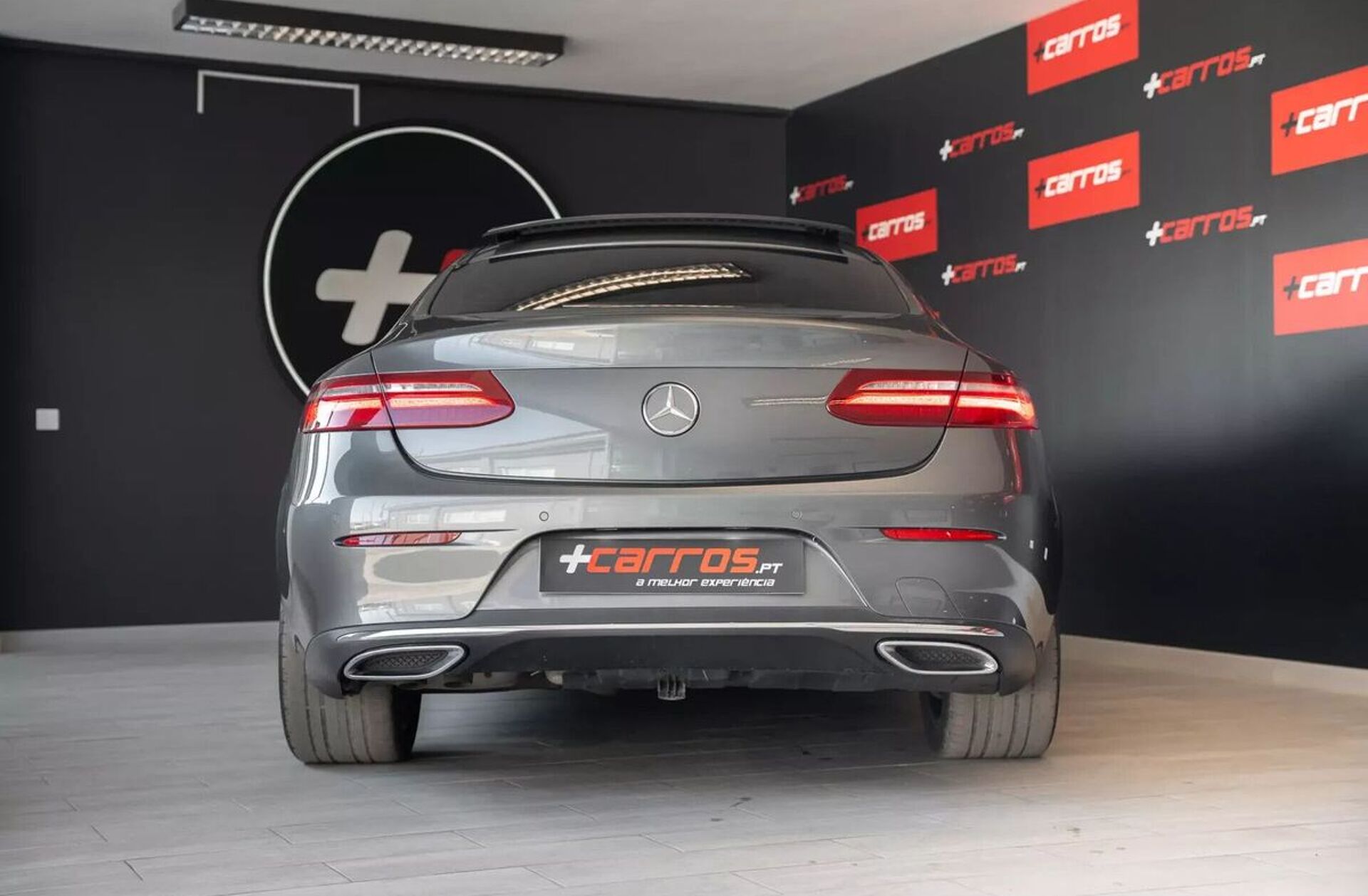 MERCEDES Classe E E 220 d  AMG Line