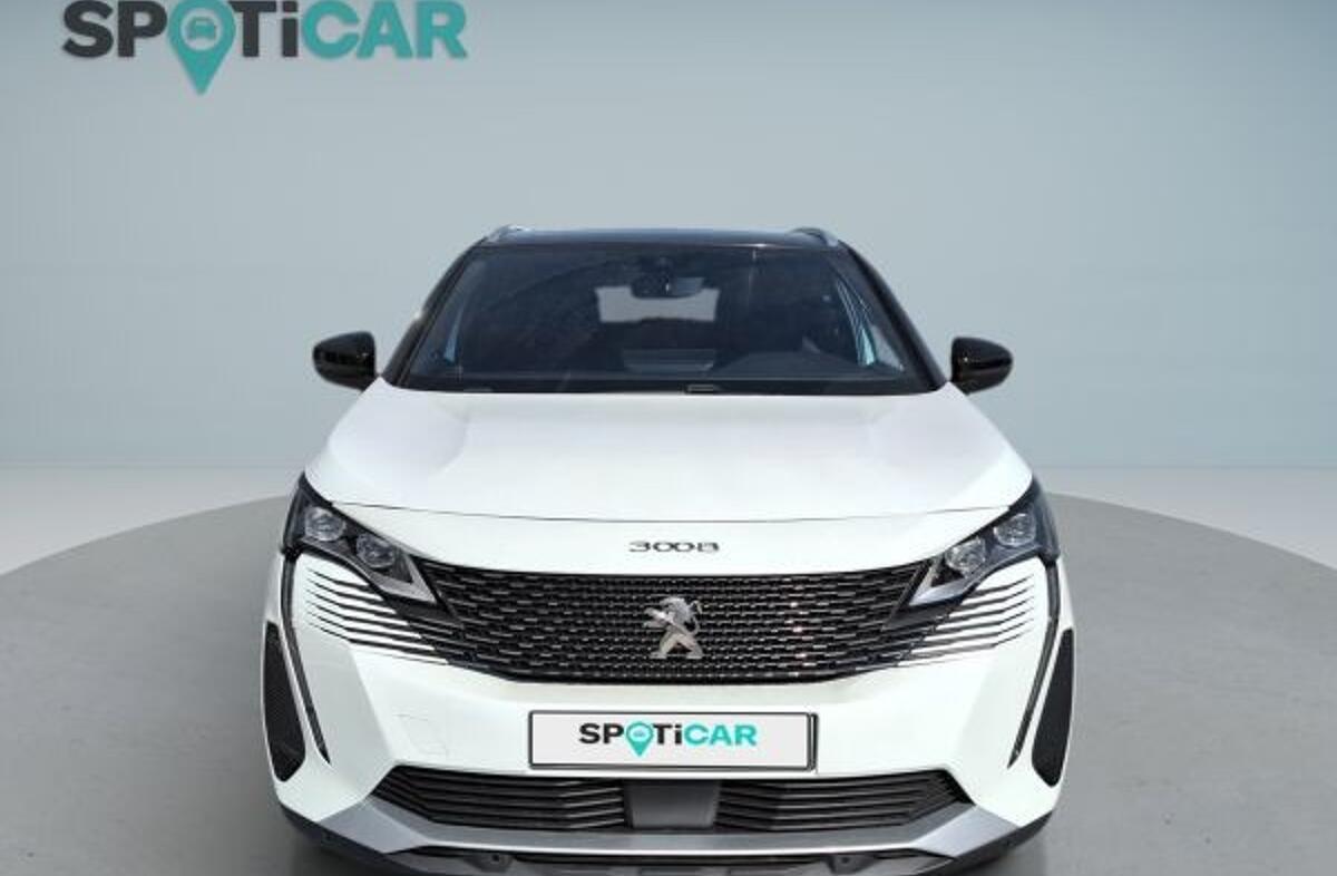 PEUGEOT 2008 1.5 BlueHDi GT EAT8