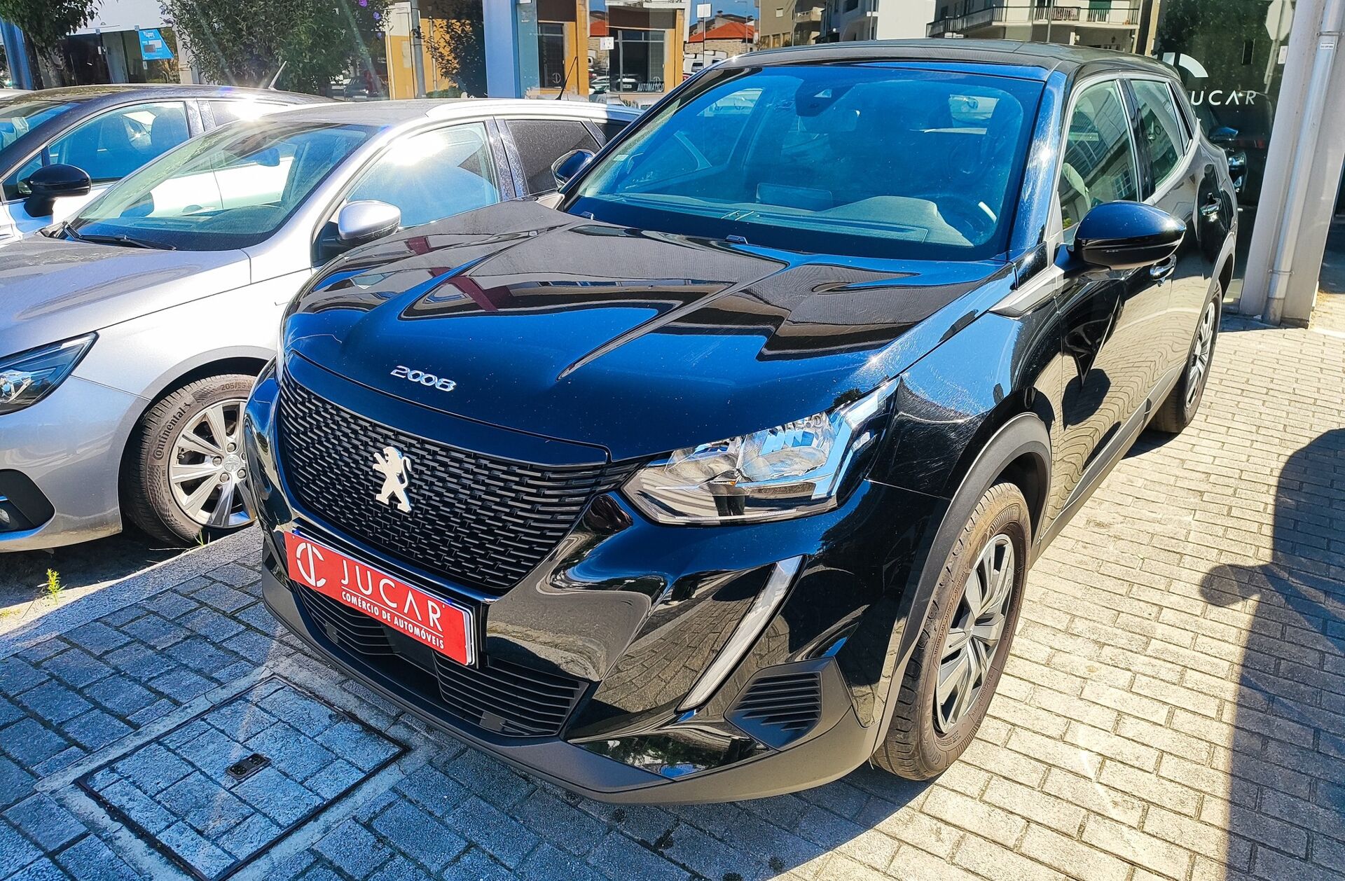 PEUGEOT 2008 1.2 PureTech Active Pack