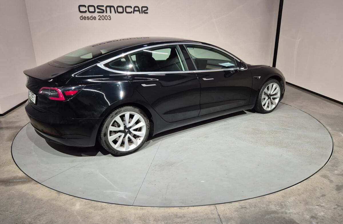 TESLA Model 3 Standard Range Plus RWD