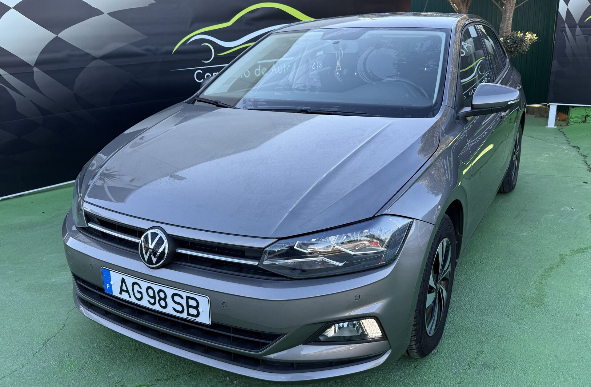 VOLKSWAGEN Polo 1.0 TSI Confortline