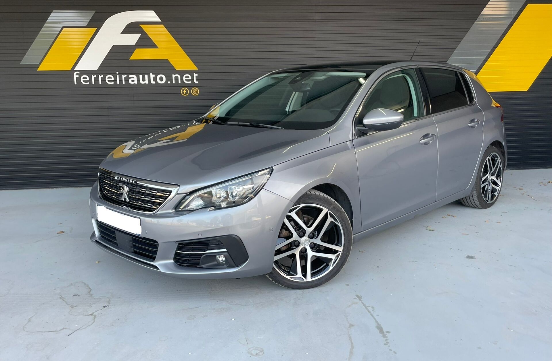 PEUGEOT 308 1.2 PureTech Allure