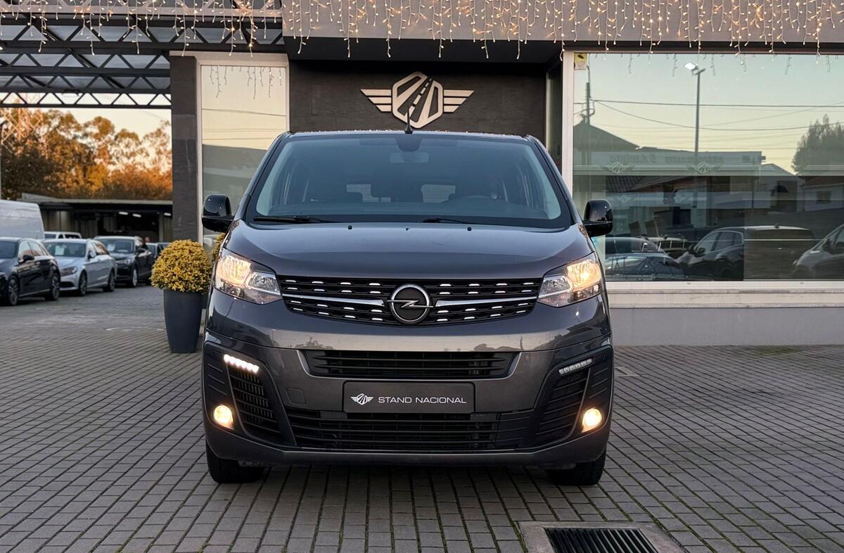 OPEL Vivaro 2.0 CDTi L3H1 Essentia Inc