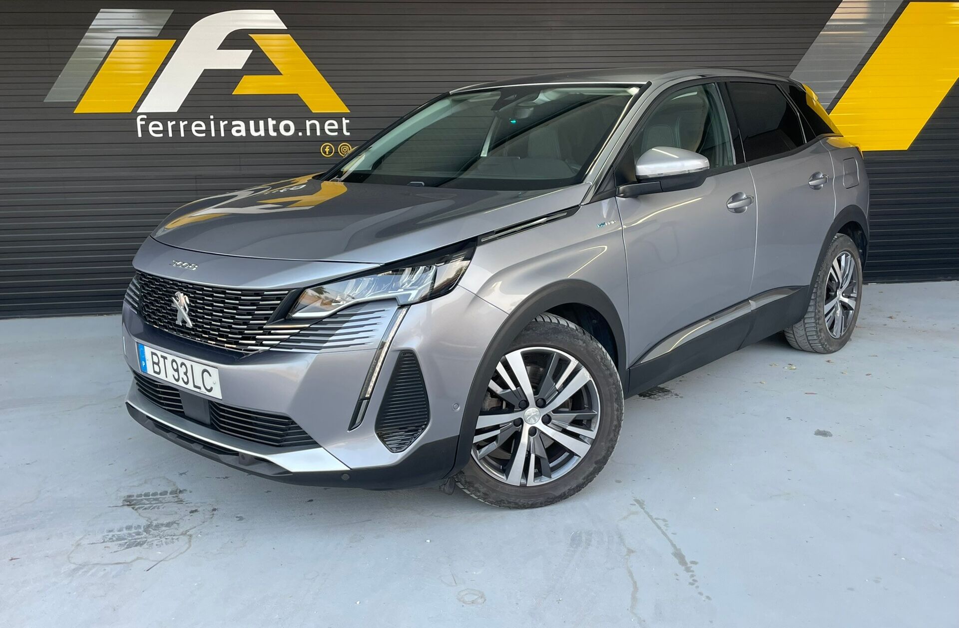 PEUGEOT 3008 1.6 Hybrid Allure Pack e-EAT8
