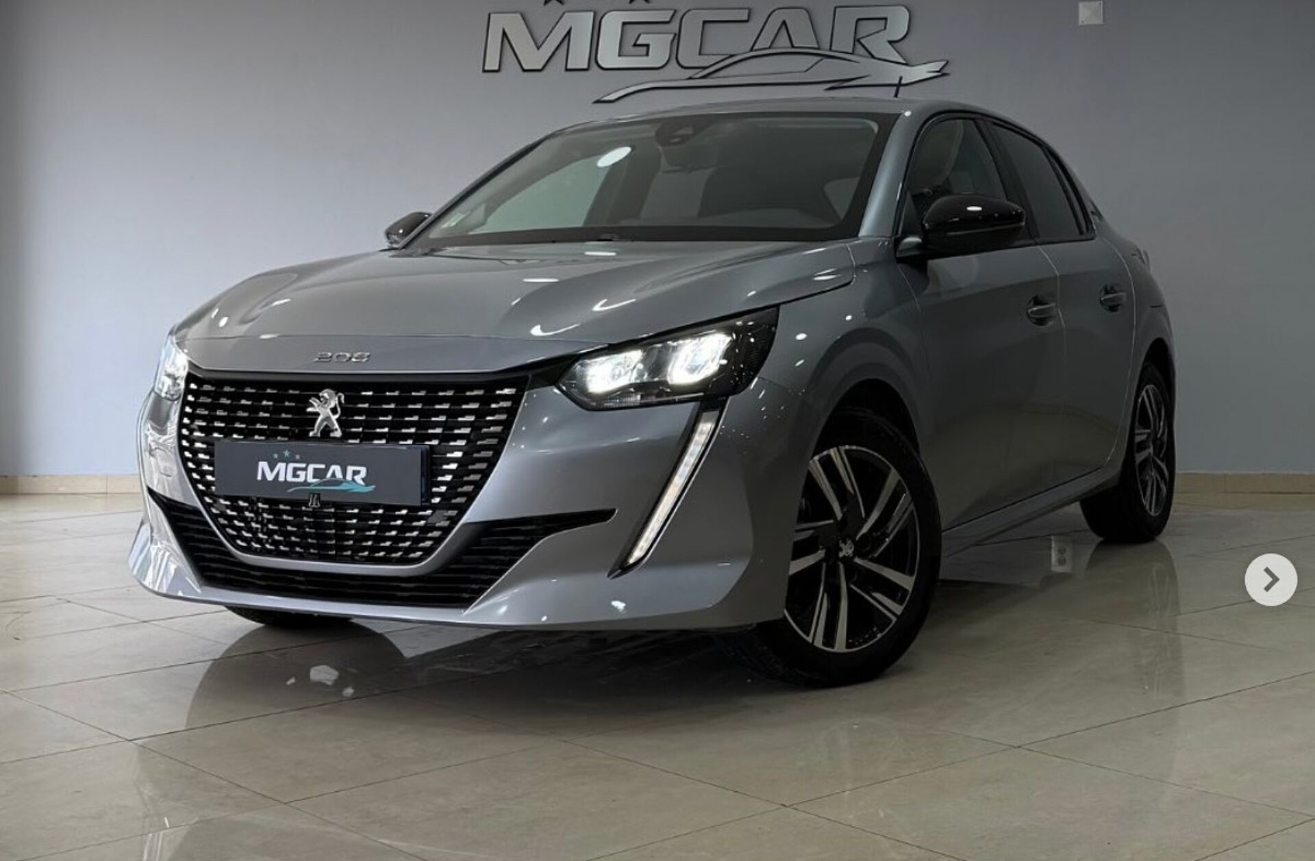 PEUGEOT 208 1.2 PureTech Allure