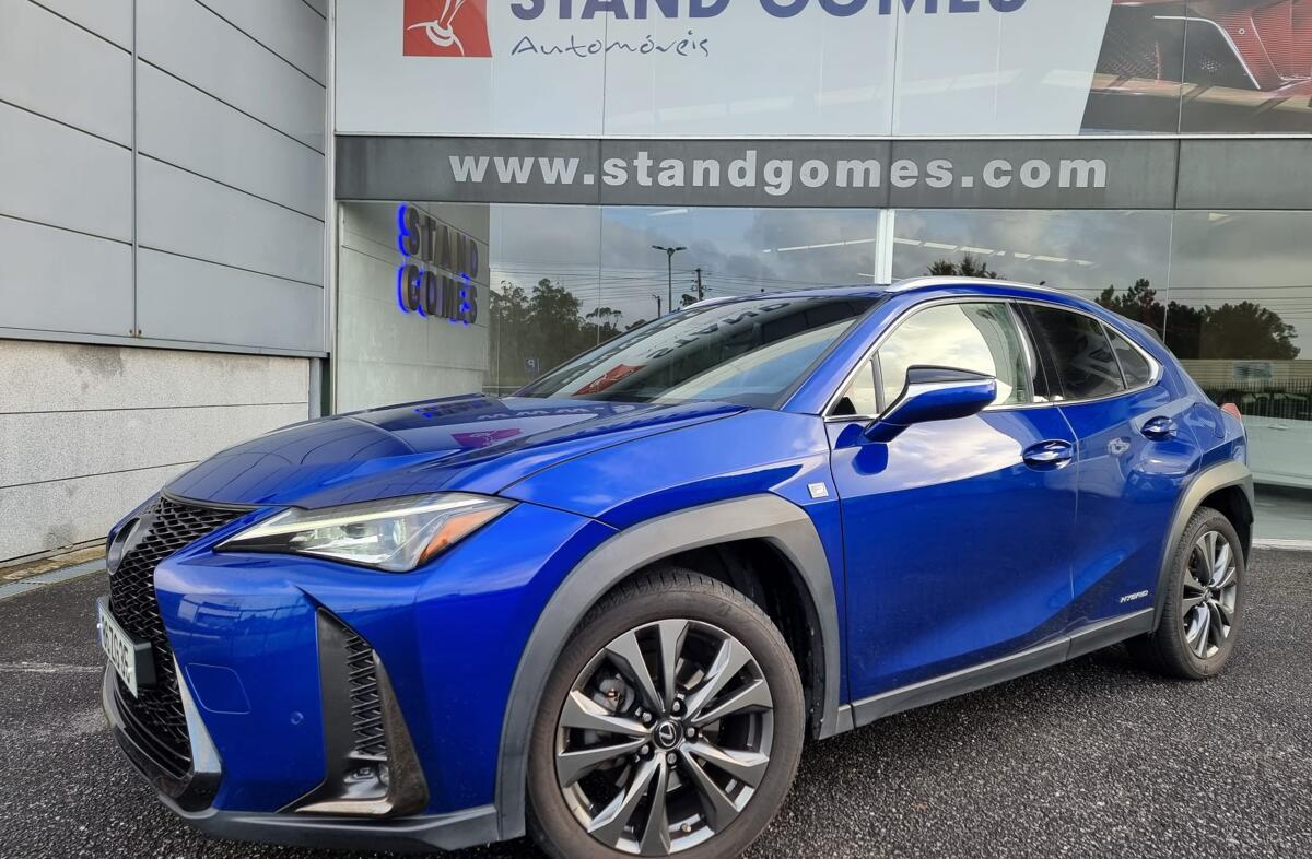 LEXUS UX 250h F Sport