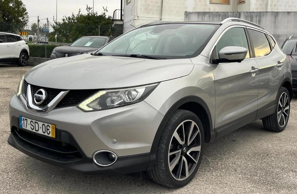 NISSAN Qashqai 1.5 dCi Tekna Pele