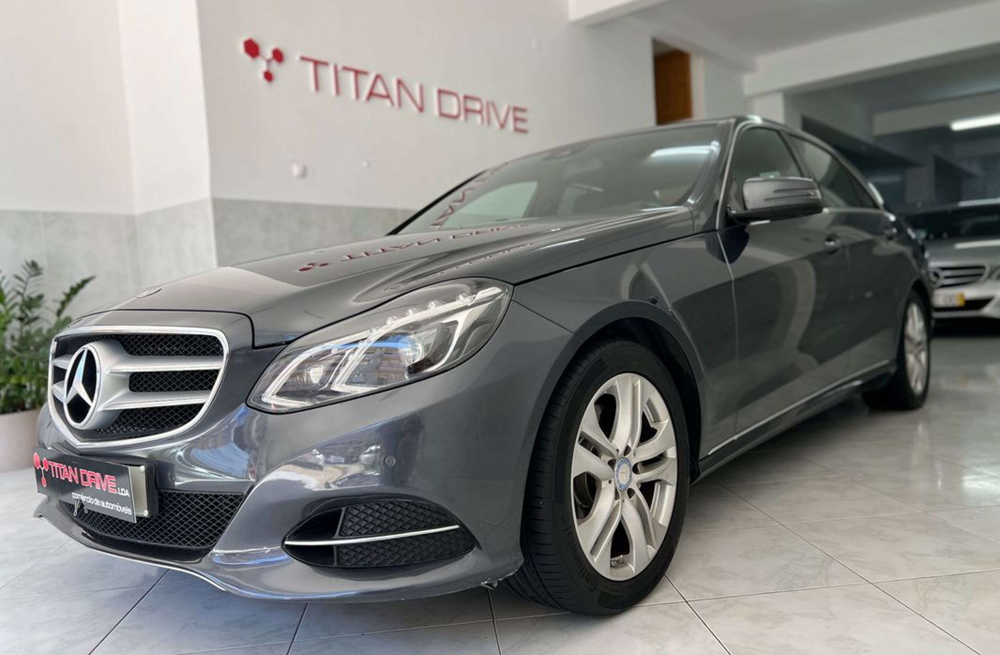 MERCEDES Classe E E 250 BlueTEC Avantgarde