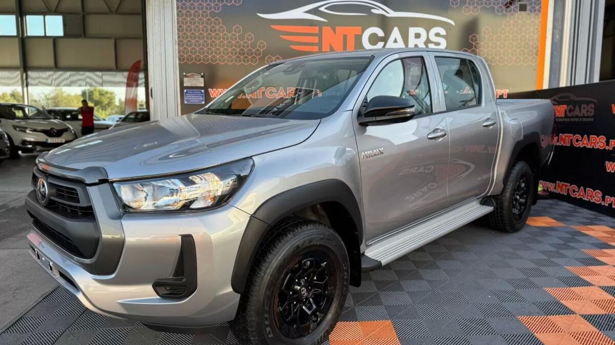 Toyota Hilux 2.4 D 4d 4wd Tracker