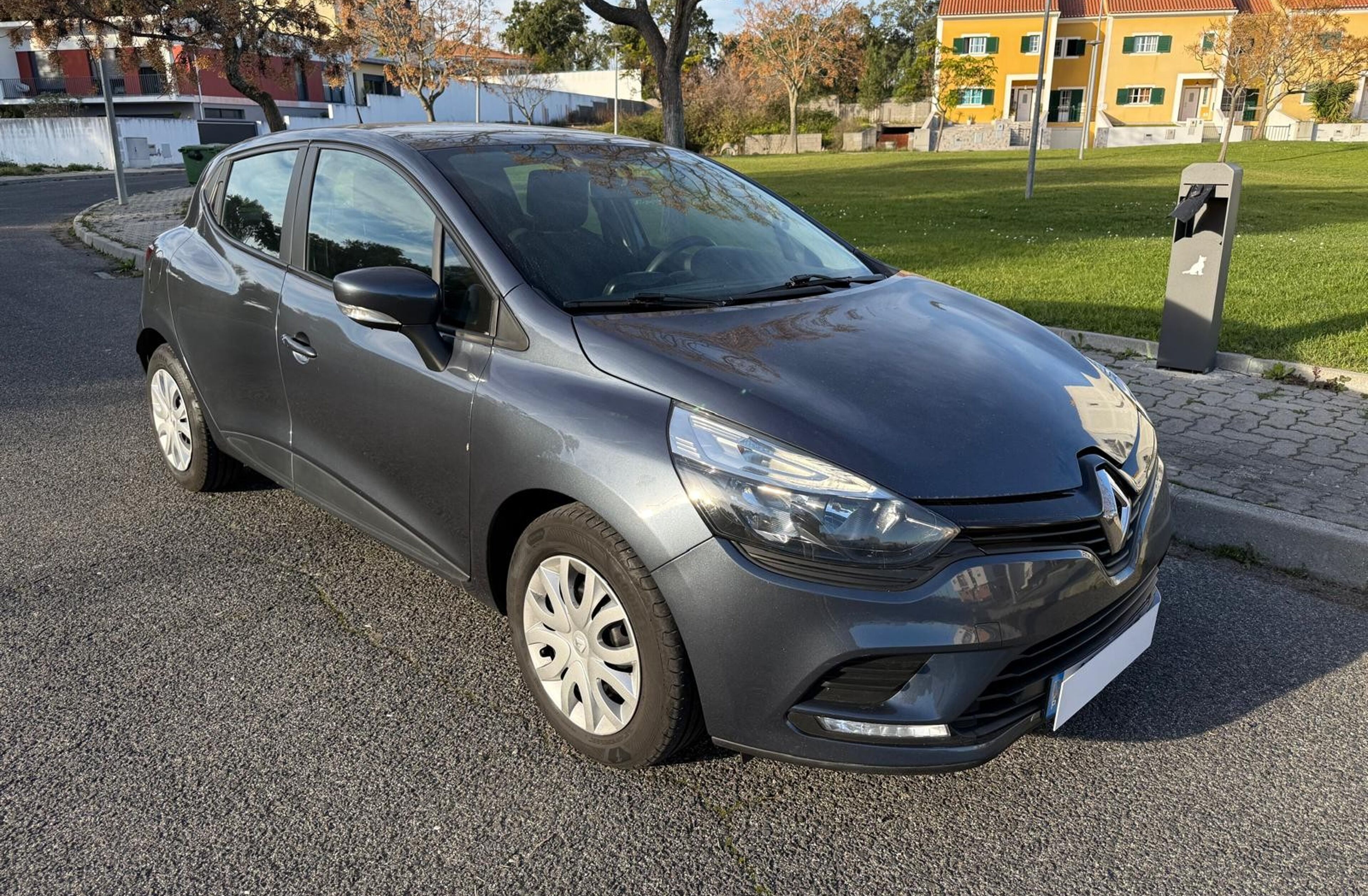 RENAULT Clio 1.5 dCi Zen