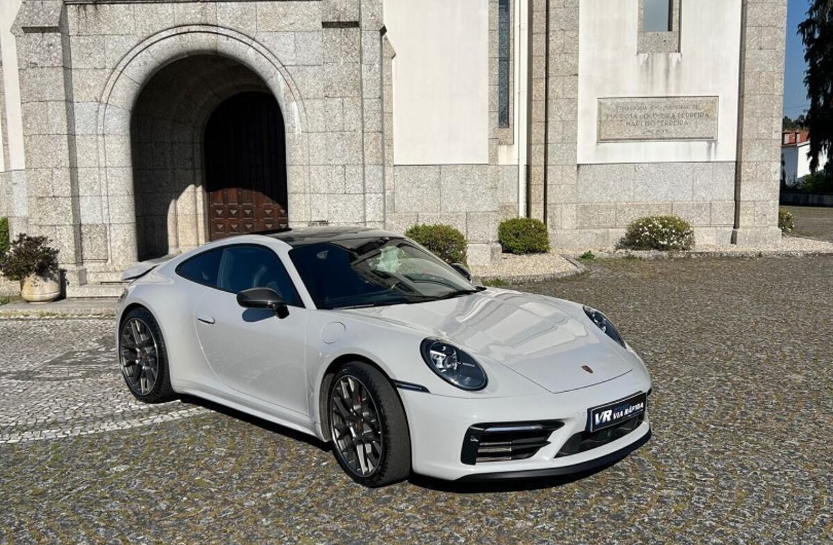 PORSCHE 911 Carrera 4S PDK