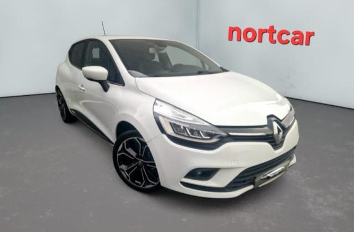RENAULT Clio 0.9 TCe Limited