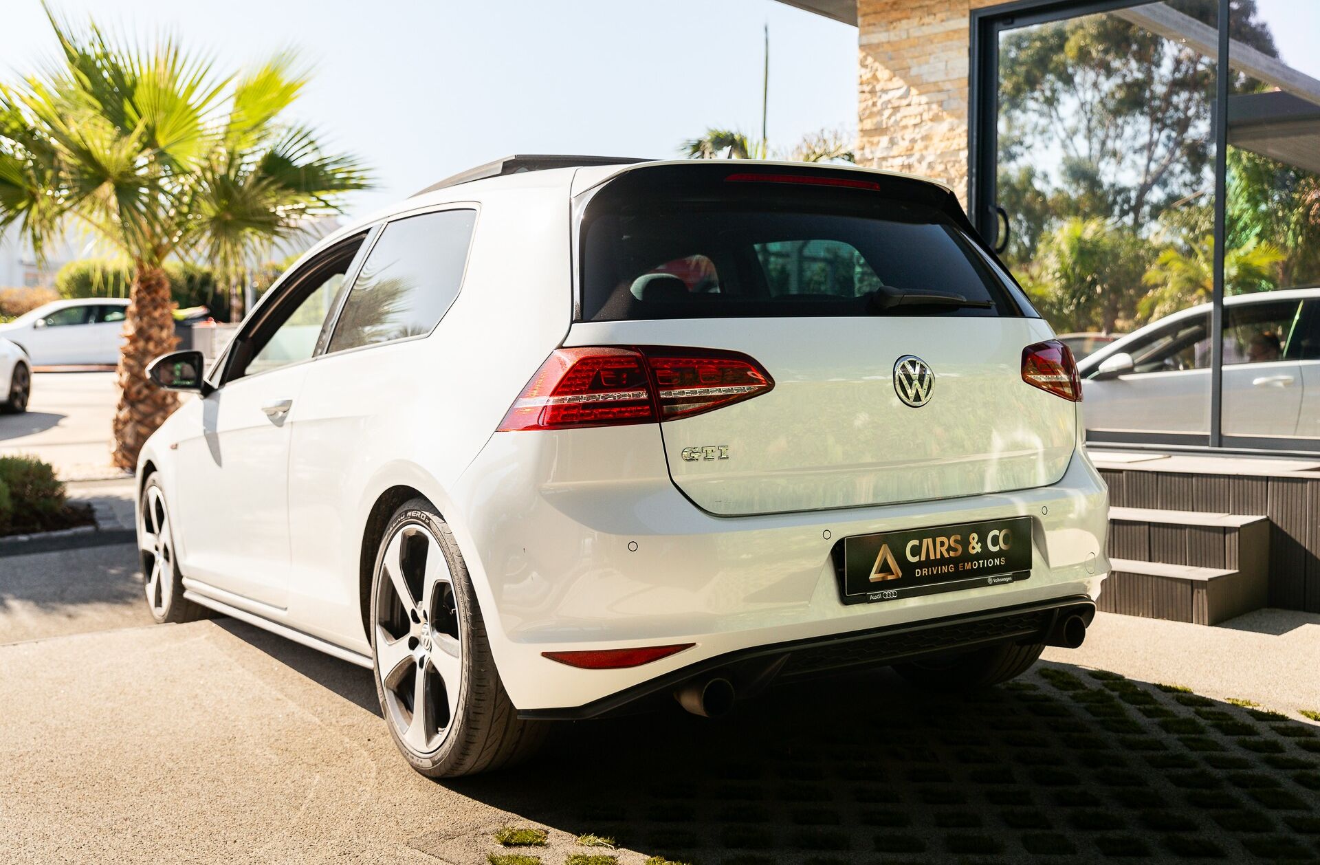 VOLKSWAGEN Golf 2.0 TSi GTi Performance