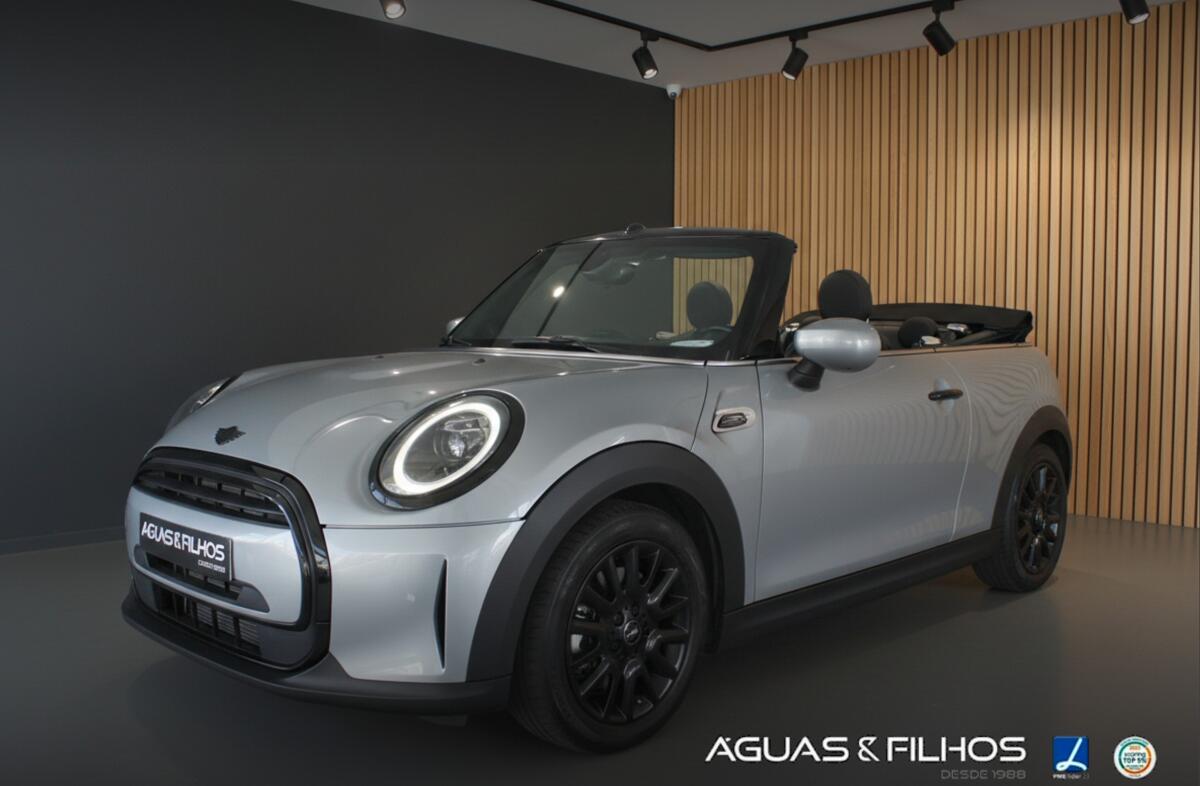 MINI Mini Cooper Premium Mini Yours Auto