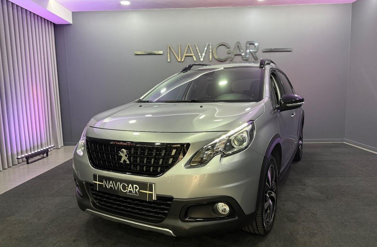 PEUGEOT 2008 1.2 PureTech GT Line