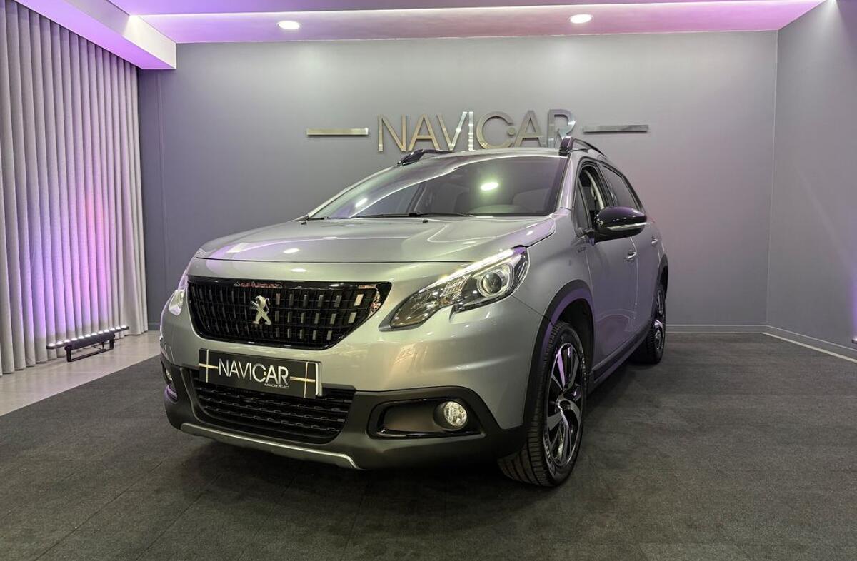 PEUGEOT 2008 1.2 PureTech GT Line