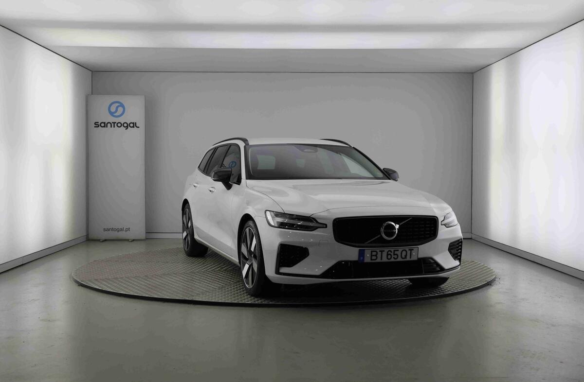 VOLVO V60 2.0 T6 AWD TE Plus Dark