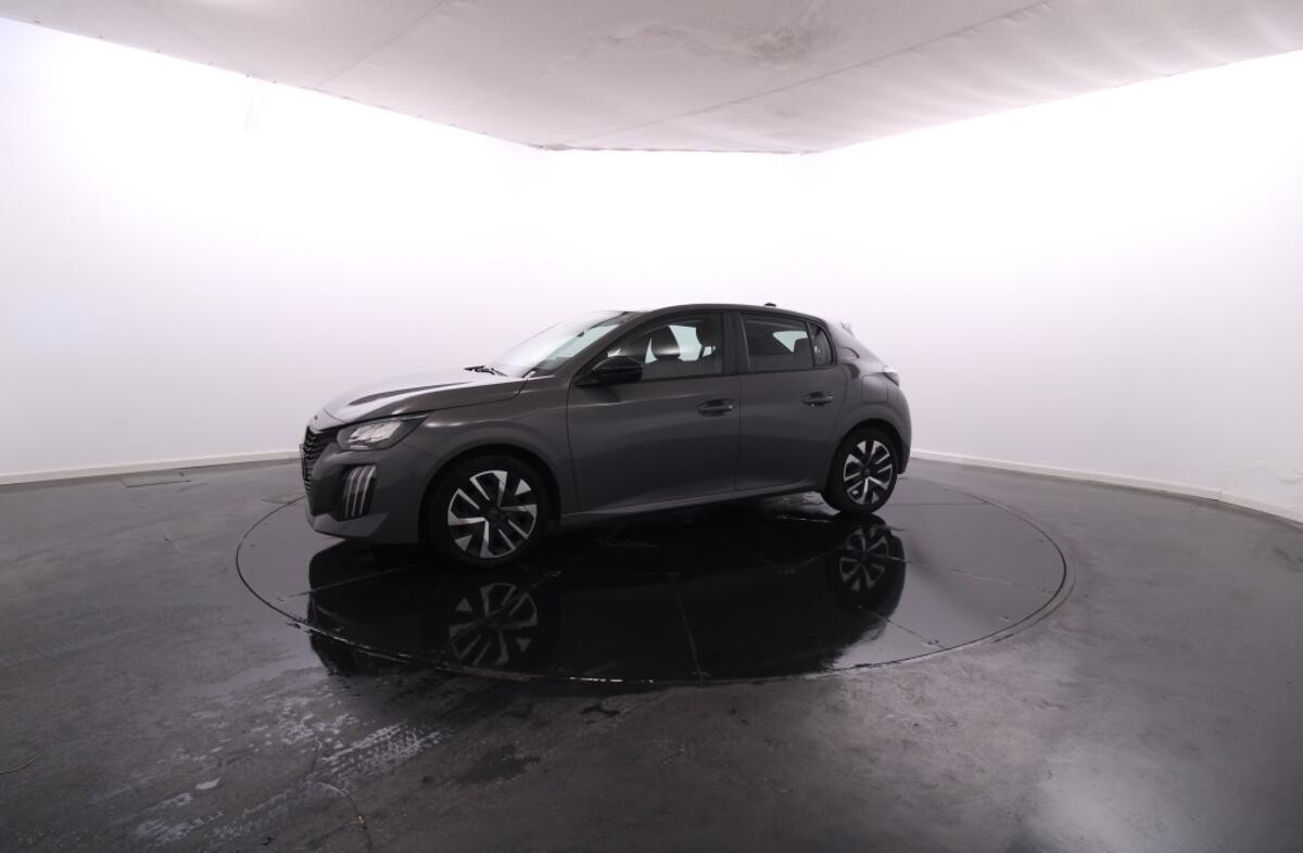 PEUGEOT 208 1.2 PureTech Active