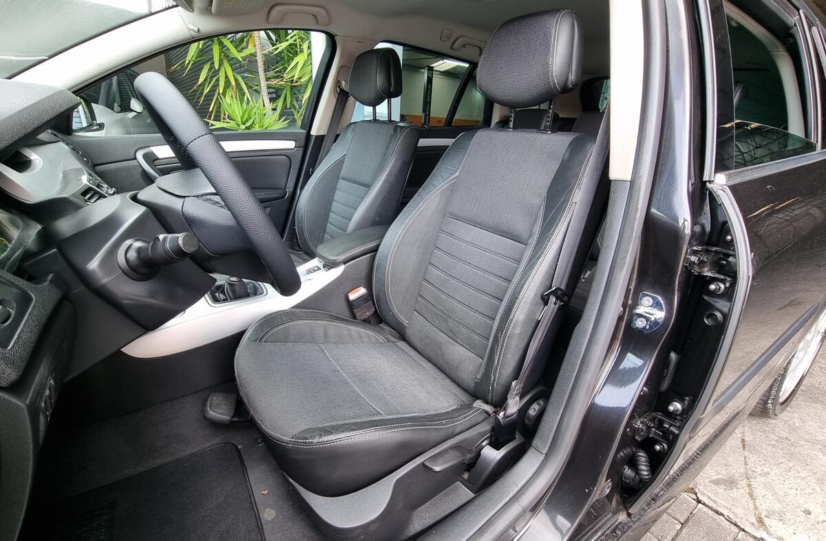 RENAULT Laguna 2.0 dCi Dynamique S