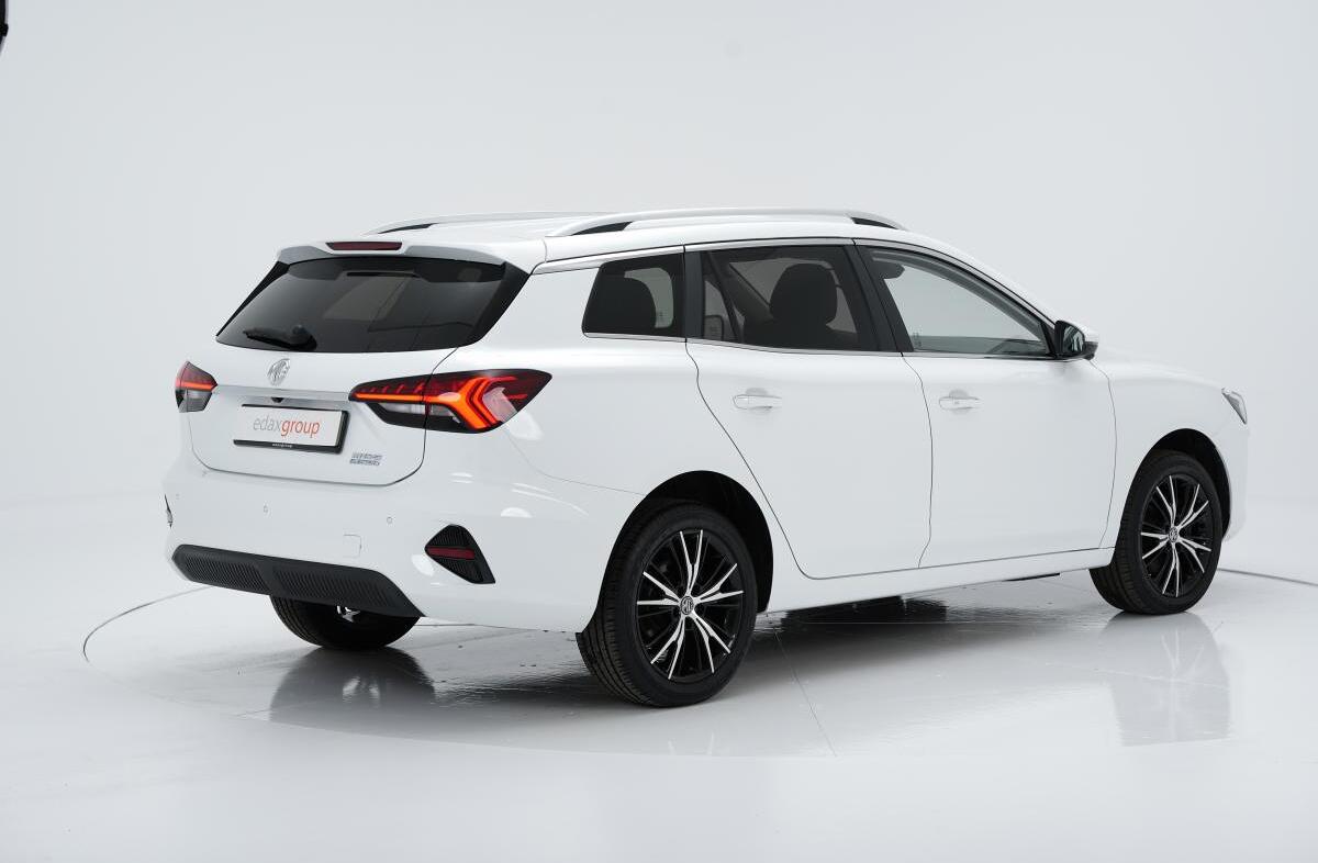 MG MG5 61 kWh Luxury