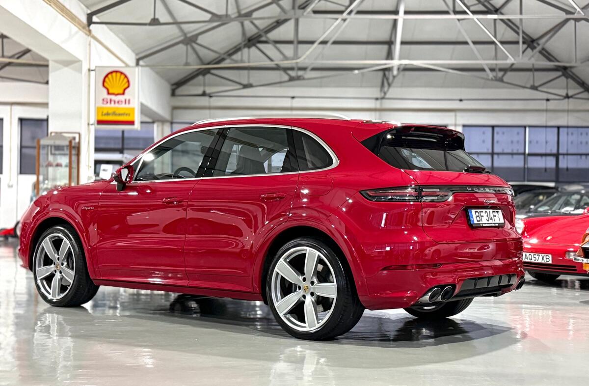 PORSCHE Cayenne E-Hybrid Zukunft
