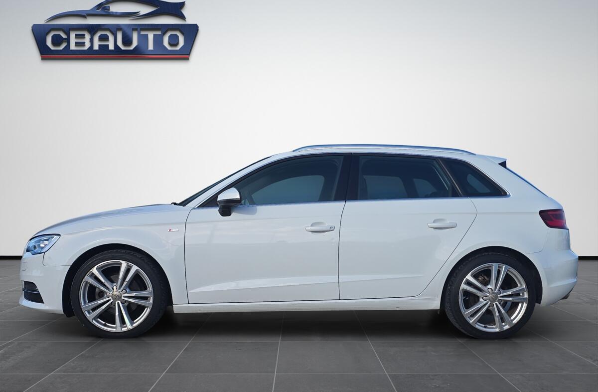 AUDI A3 1.6 TDi S-line