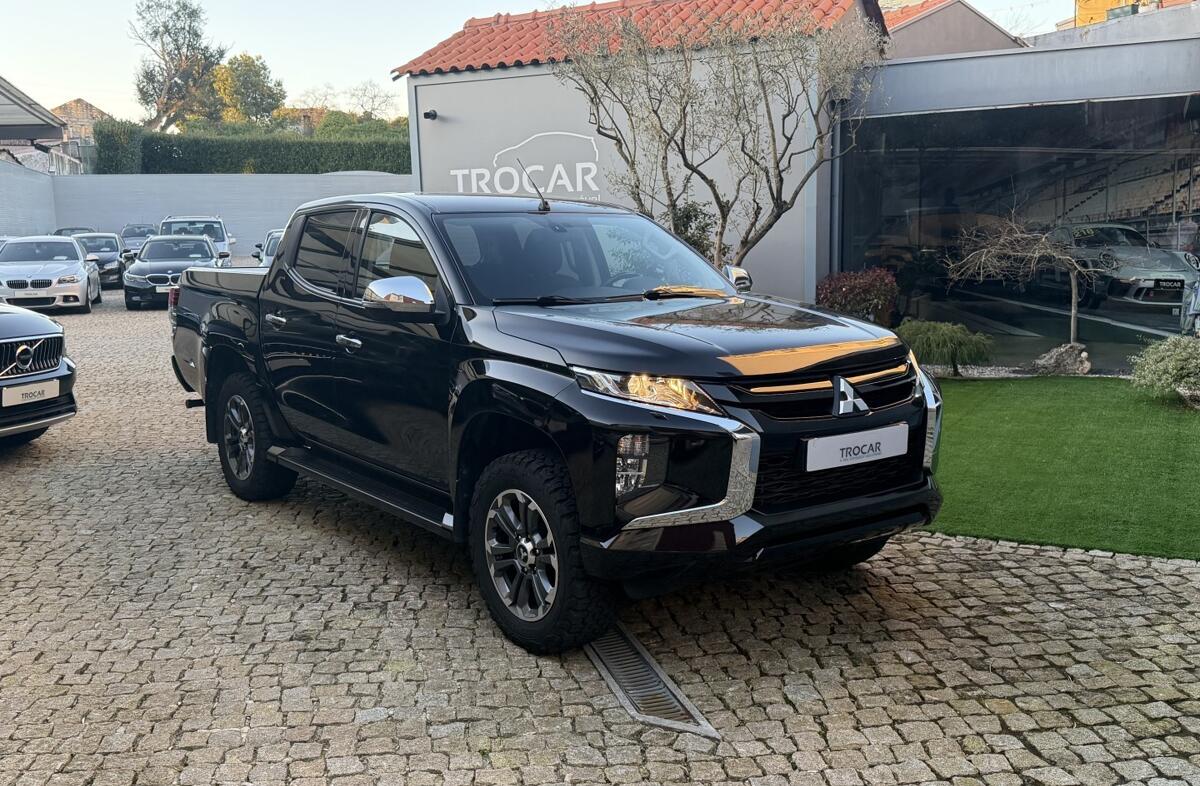 MITSUBISHI L 200 2.3 DI-D Strakar Space Cab Intense 4WD