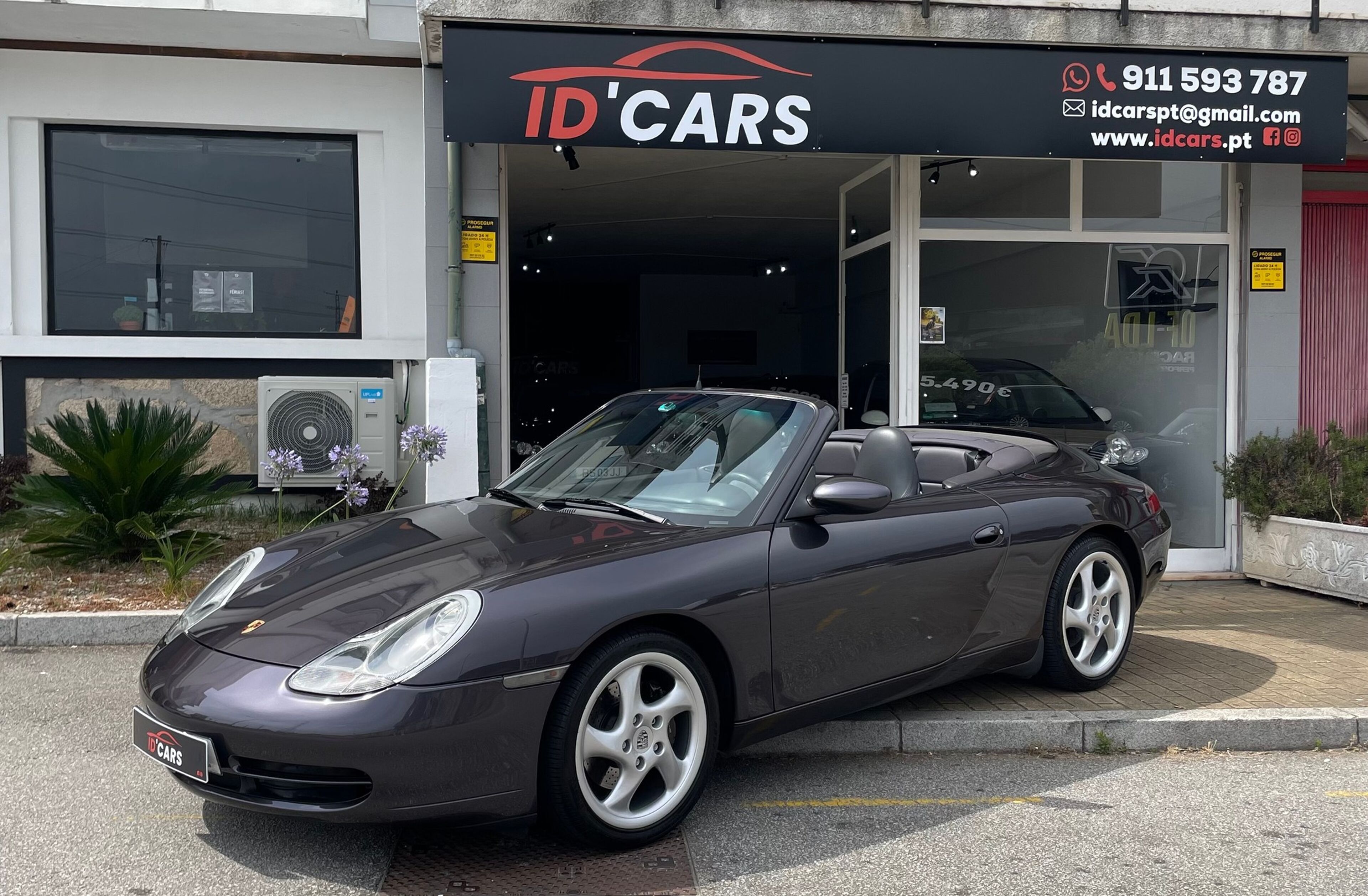 PORSCHE 911 Carrera Cabrio