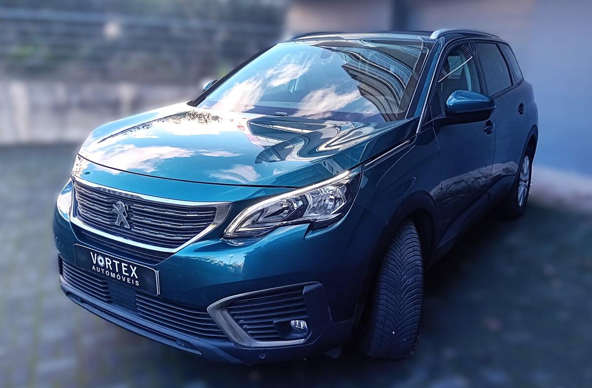 PEUGEOT 5008 1.2 PureTech Active