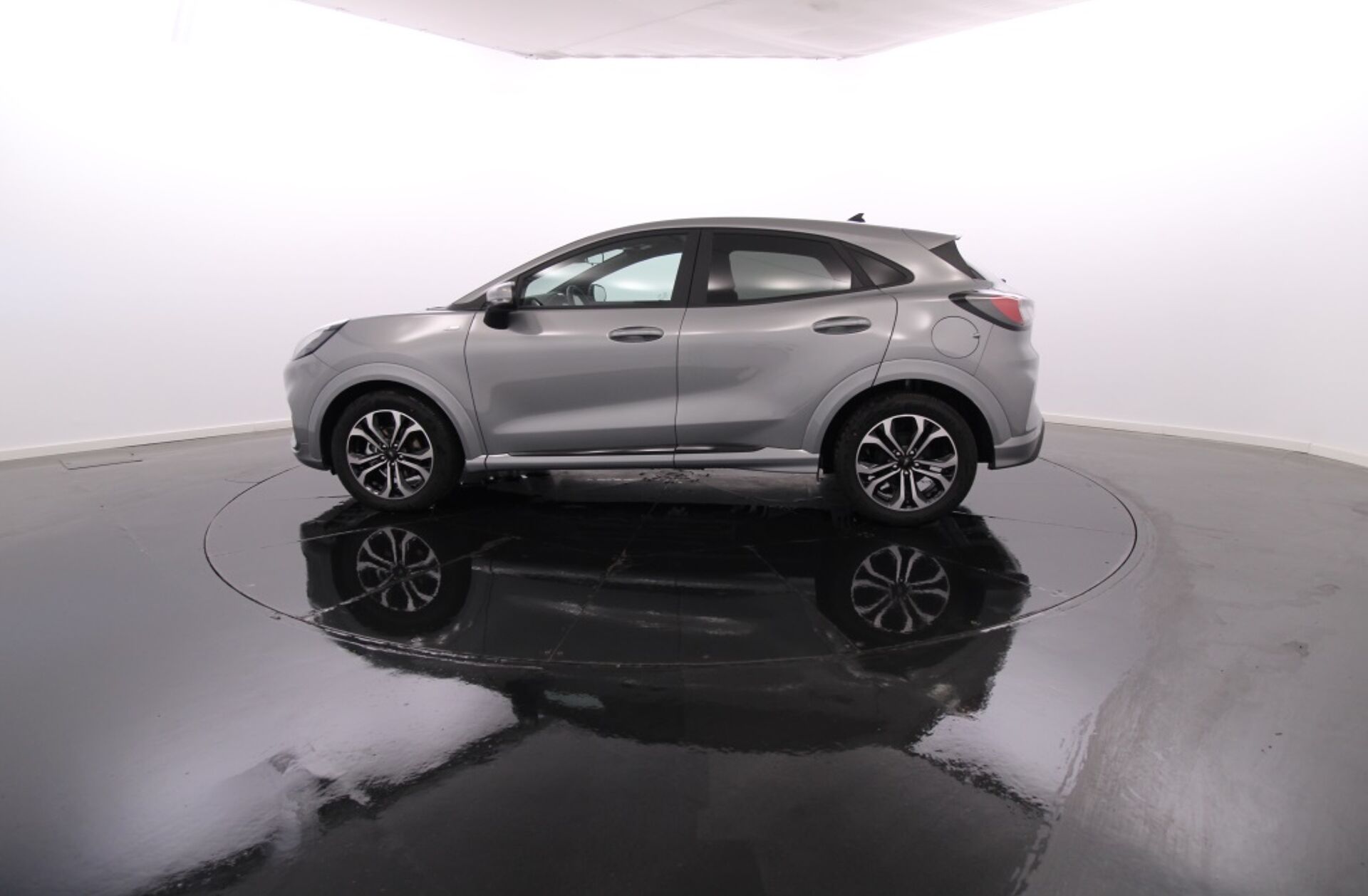 FORD Puma 1.0 EcoBoost mHEV ST-Line