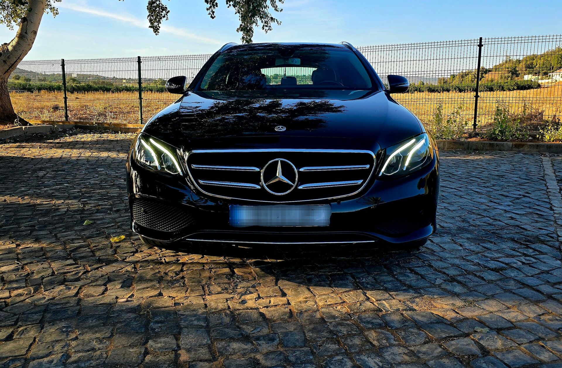MERCEDES Classe E E 300 de Avantgarde