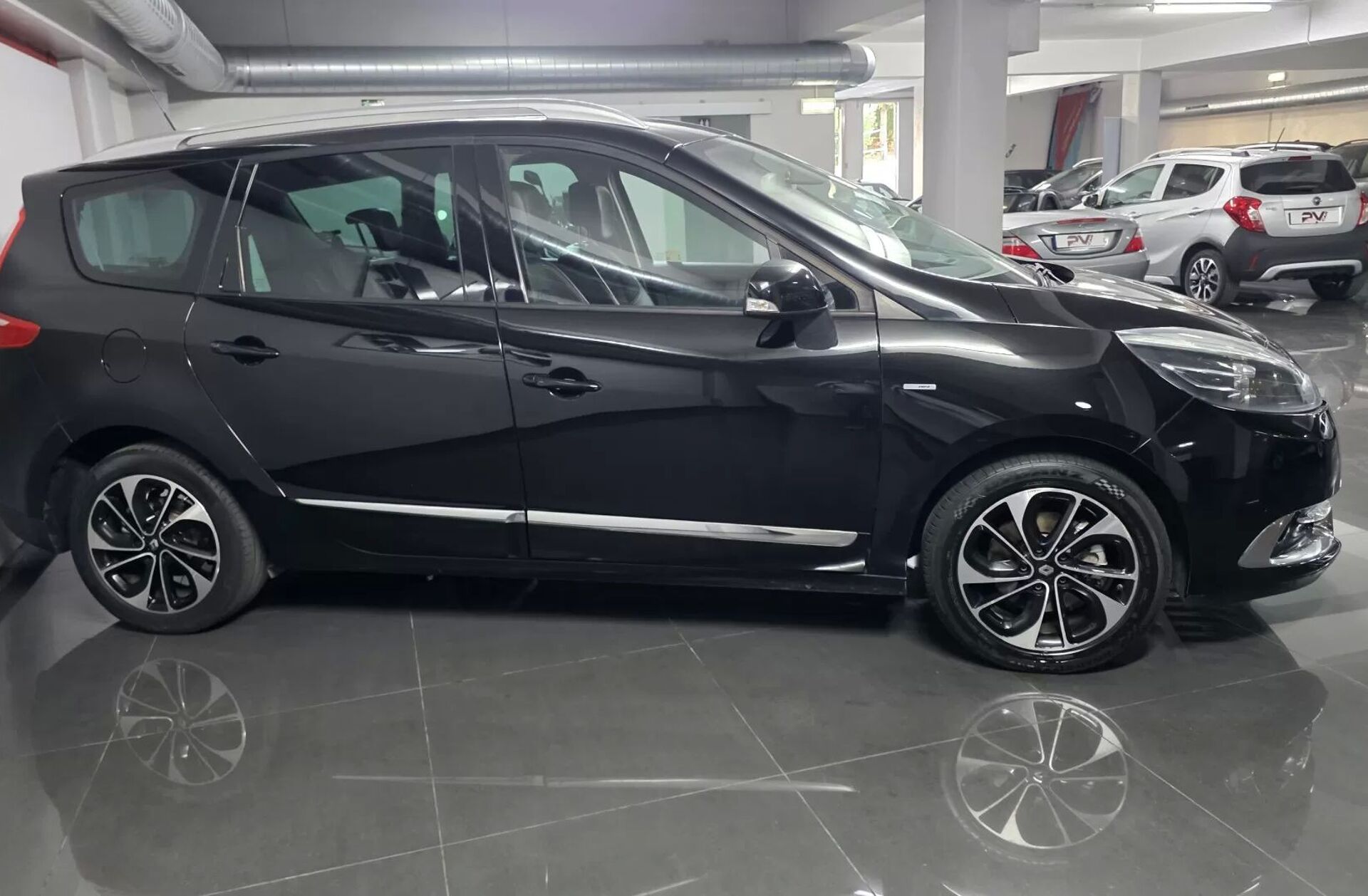 RENAULT Scénic G. 1.6 dCi Bose Edition SS