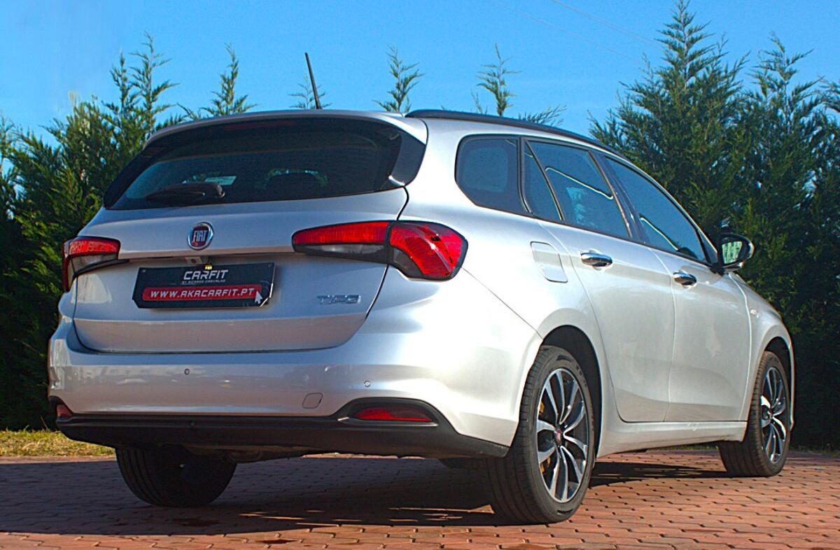 FIAT Tipo 1.6 M-Jet Lounge DCT