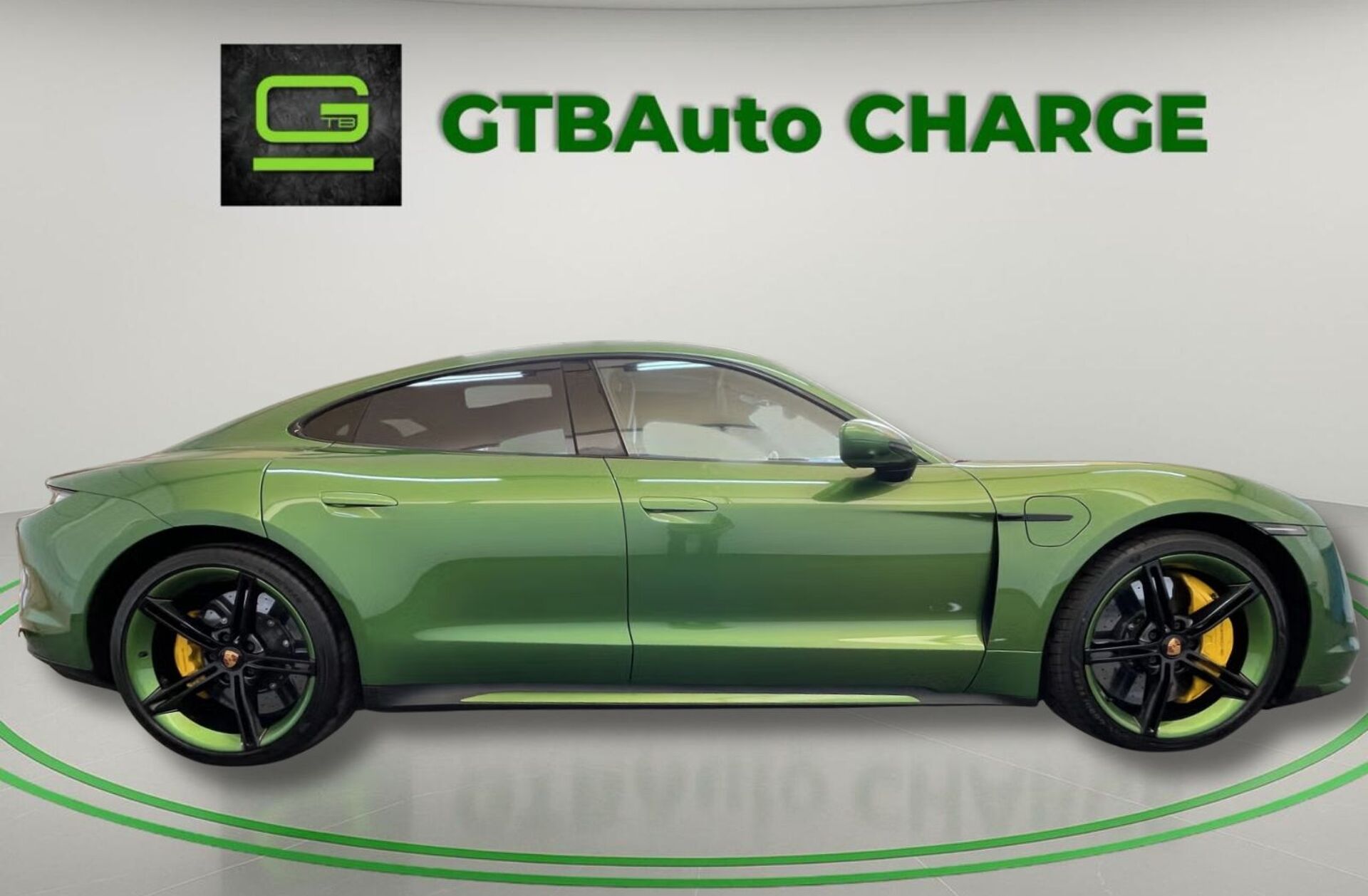 PORSCHE Taycan Turbo