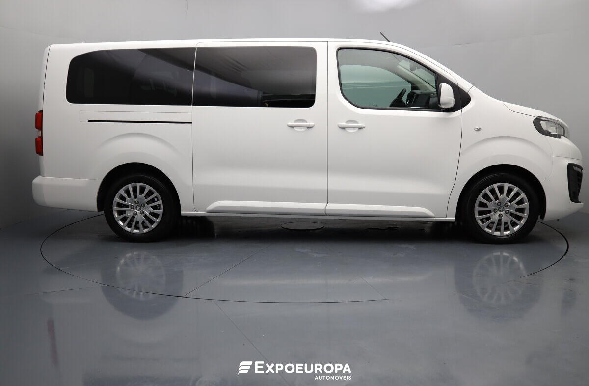 PEUGEOT Traveller 1.5 BlueHDi L2H1 Standard