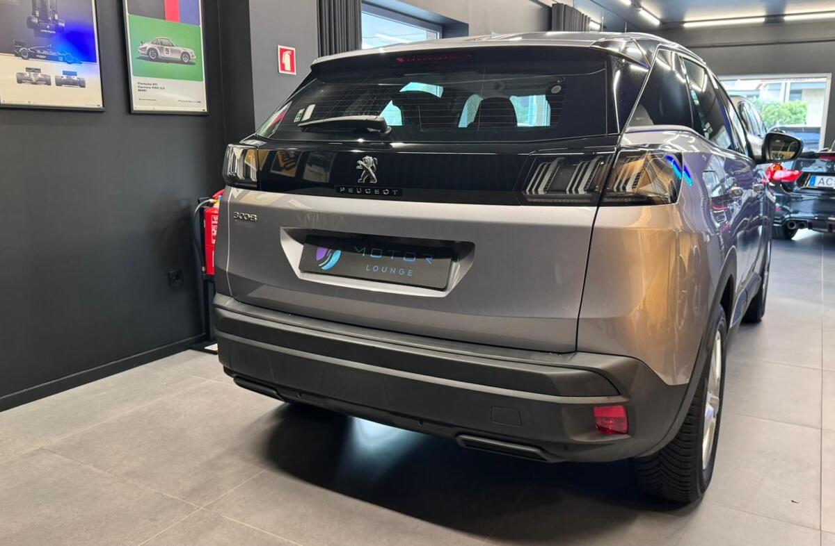 PEUGEOT 3008 1.5 BlueHDi Active Pack EAT8