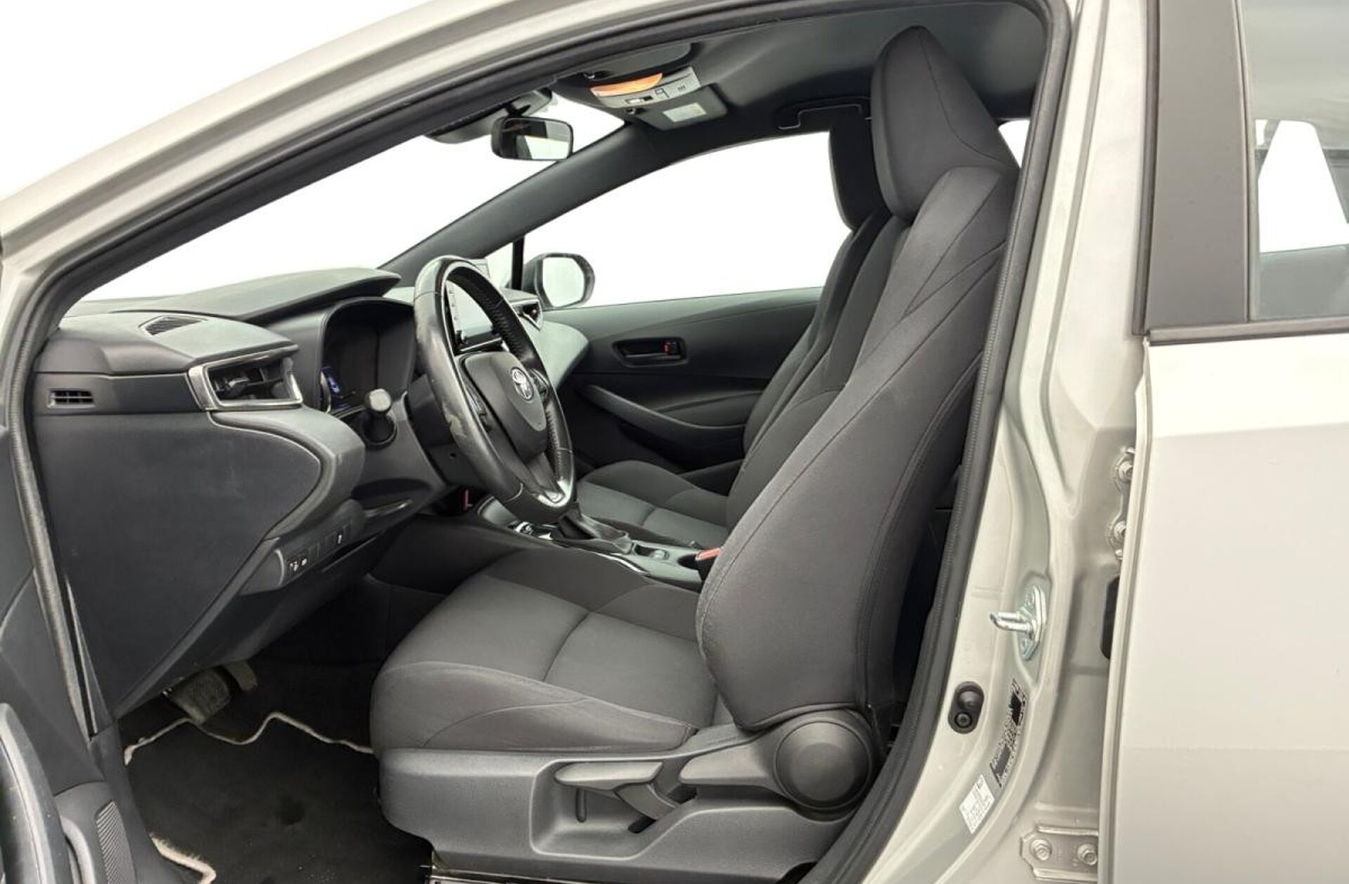 TOYOTA Corolla TS 1.8 Hybrid Active