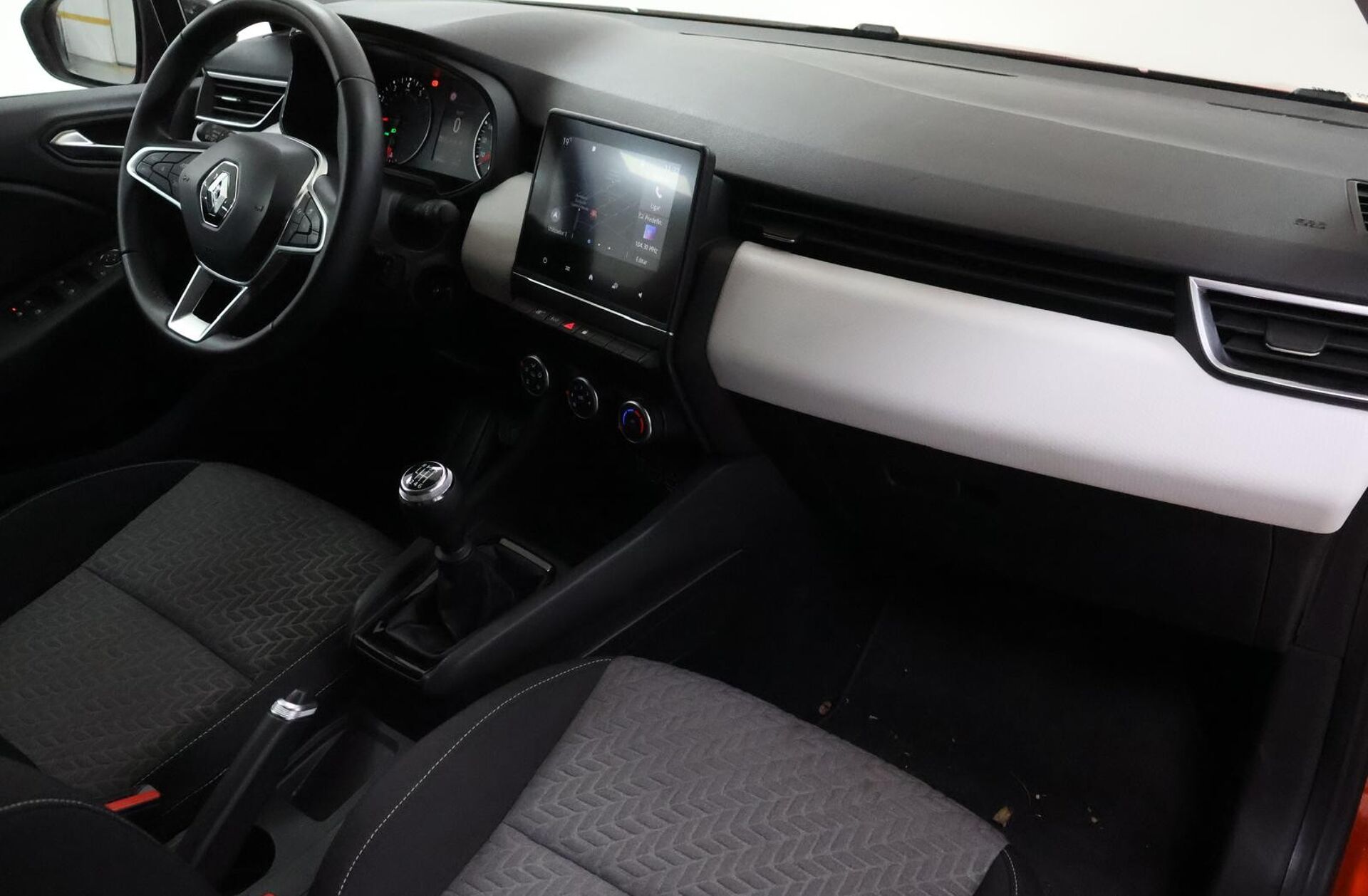 RENAULT Clio 1.0 TCe Limited