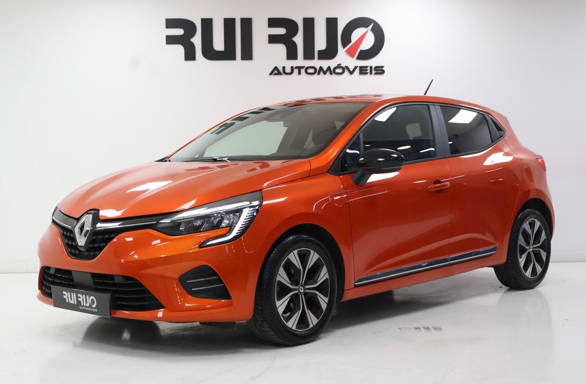 RENAULT Clio 1.0 TCe Limited