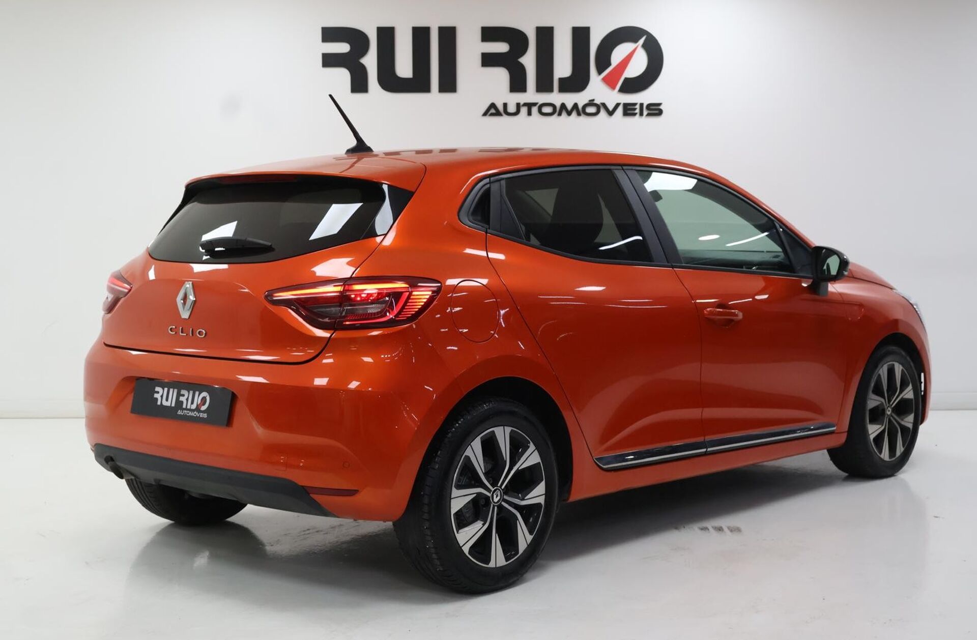 RENAULT Clio 1.0 TCe Limited