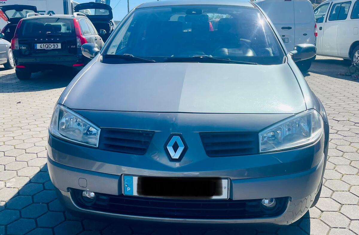 RENAULT Mégane 1.4 Confort Dynamique