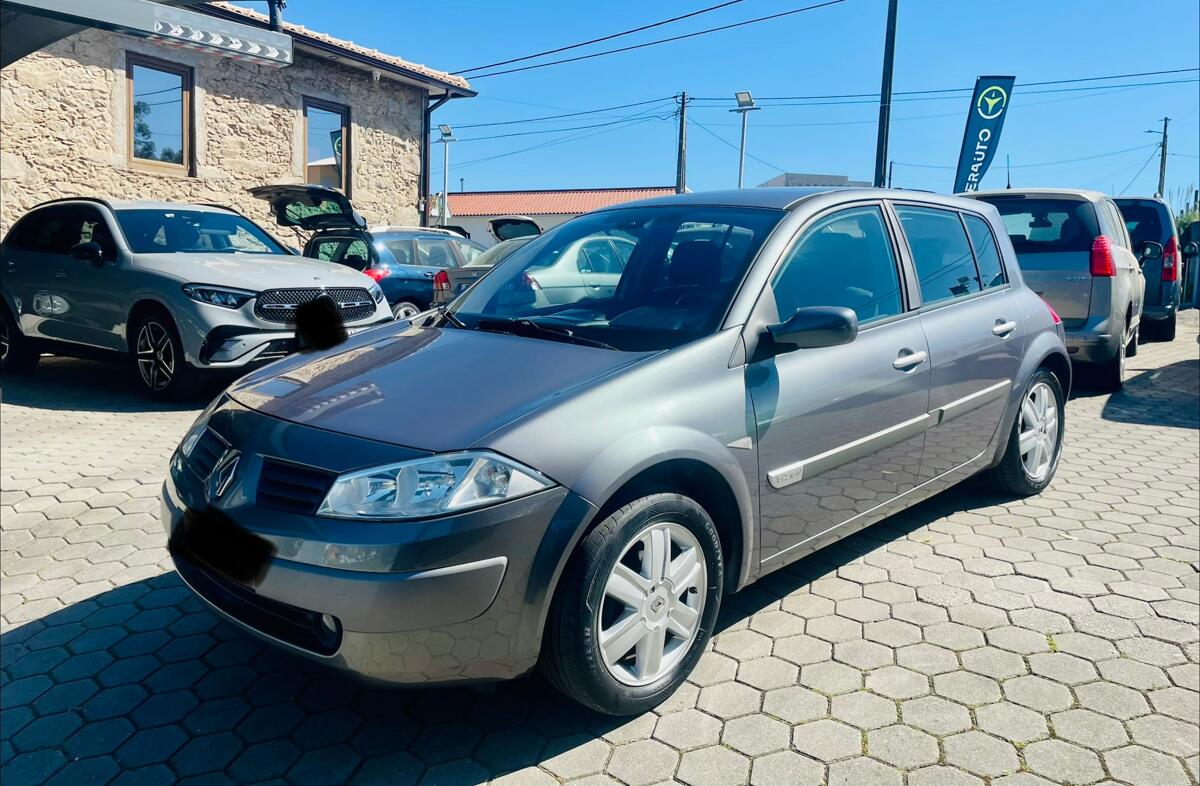 RENAULT Mégane 1.4 Confort Dynamique