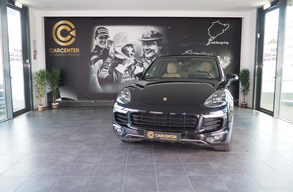PORSCHE Cayenne S E-Hybrid