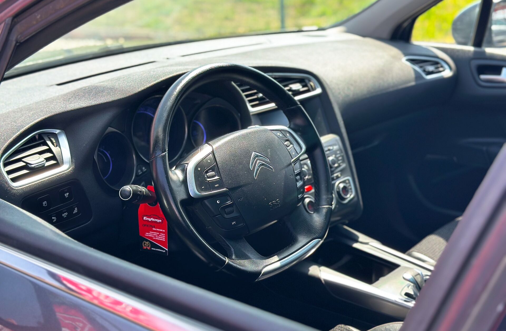 CITROEN C4 1.6 e-HDi Exclusive J17 CMP6