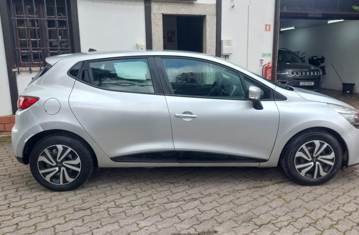RENAULT Clio 1.5 dCi Confort