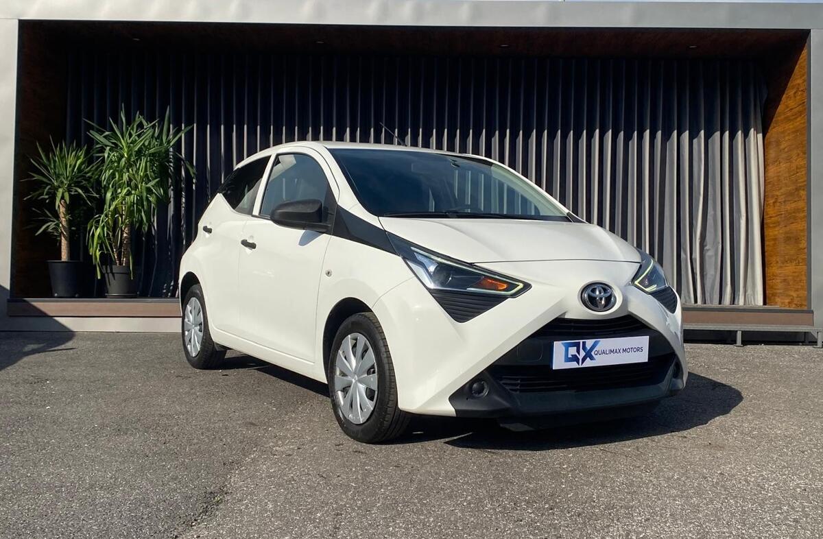 TOYOTA Aygo 1.0 X-Play