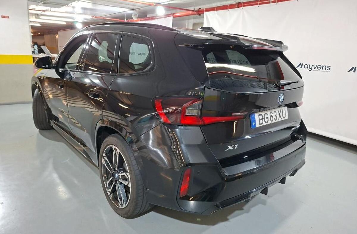 BMW X1 xDrive30e Pack Desportivo M