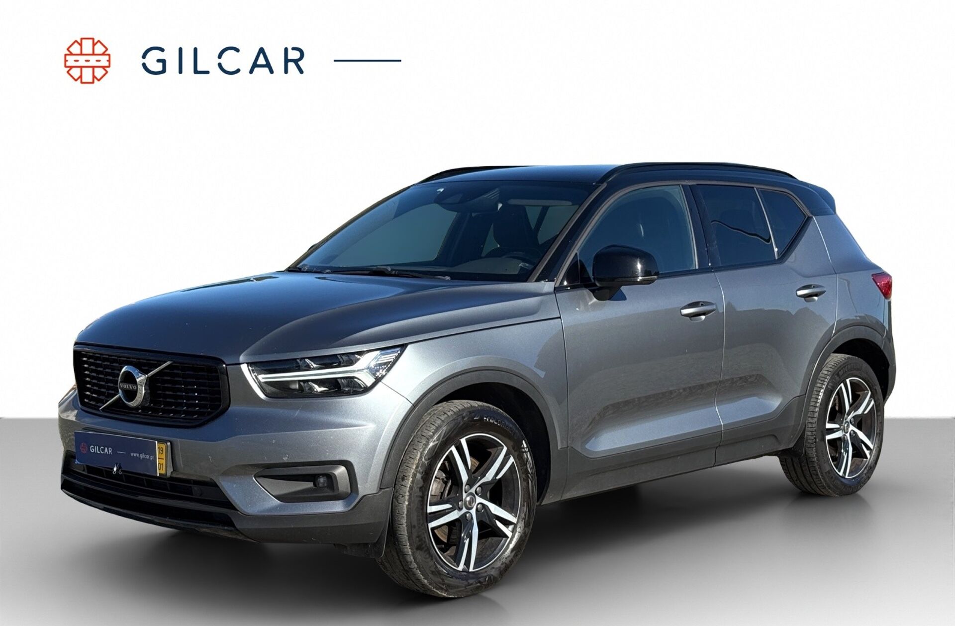VOLVO XC40 2.0 T4 R-Design