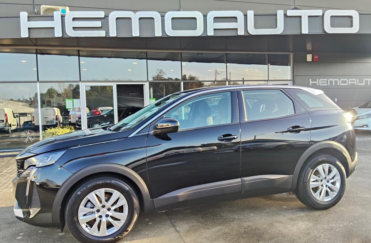 PEUGEOT 3008 1.5 BlueHDi Active Pack