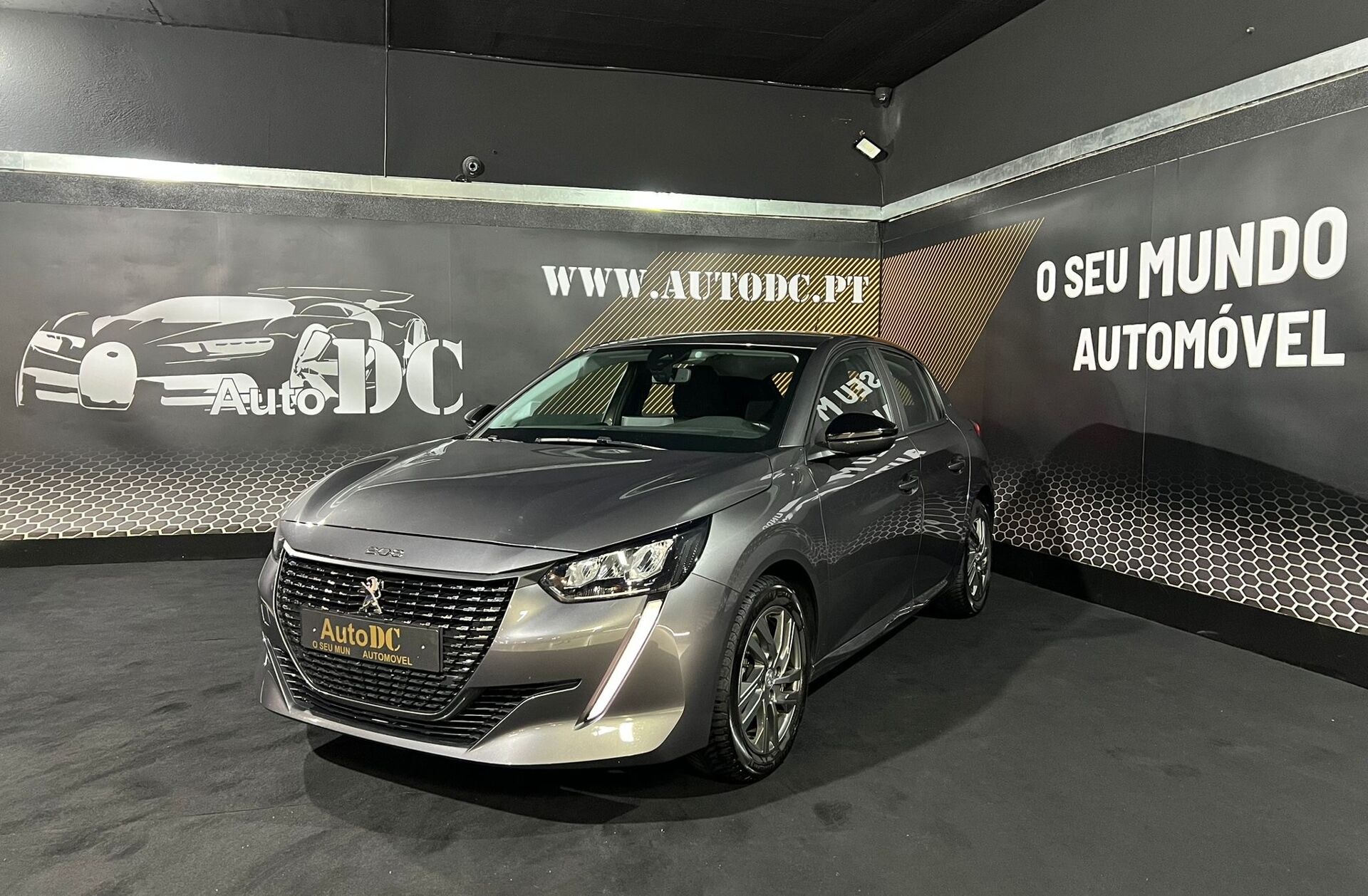 PEUGEOT 208 1.2 PureTech Active